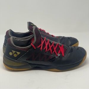 Yonex Comfort Z2 Badminton Shoes Mens 12 Black Red Power Cushion Lace Up